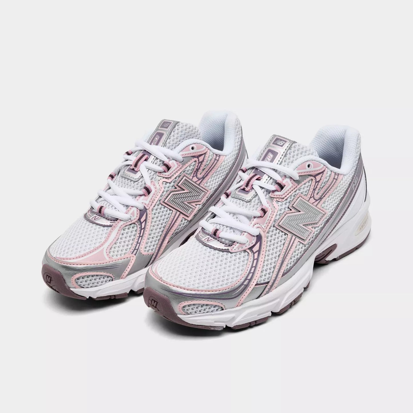 Women's New Balance 740 Casual Shoes