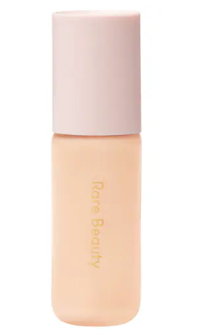 Rare Beauty by Selena Gomez - Positive Light Tinted Moisturizer Broad Spectrum SPF 20 Sunscreen, un humectante con color flexible que difumina inmediatamente la piel con una cobertura luminosa, de ligera a media, al mismo tiempo que hidrata y protege la piel del sol