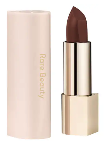 Rare Beauty by Selena Gomez - Kind Words Matte Lipstick, labial suave, mate, rico en pigmentos, disponible en una gama de tonos que se pueden usar con total comodidad durante todo el día
